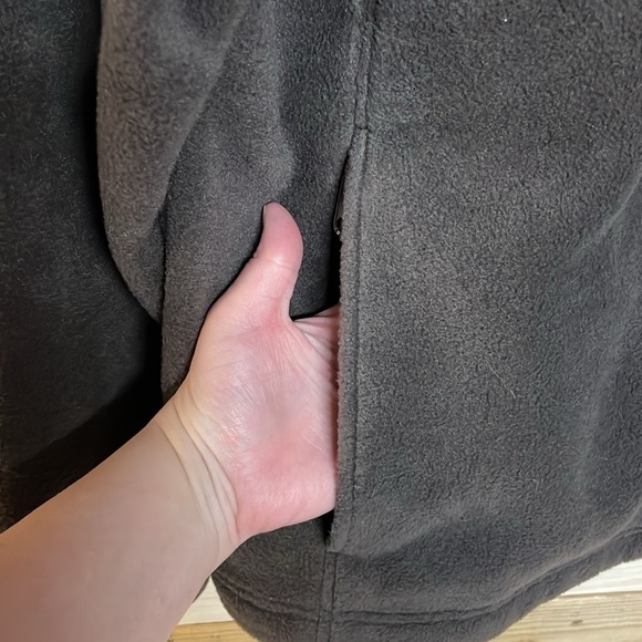 Columbia size XL brown fleece jacket with zip up pockets - Picture 3 of 10